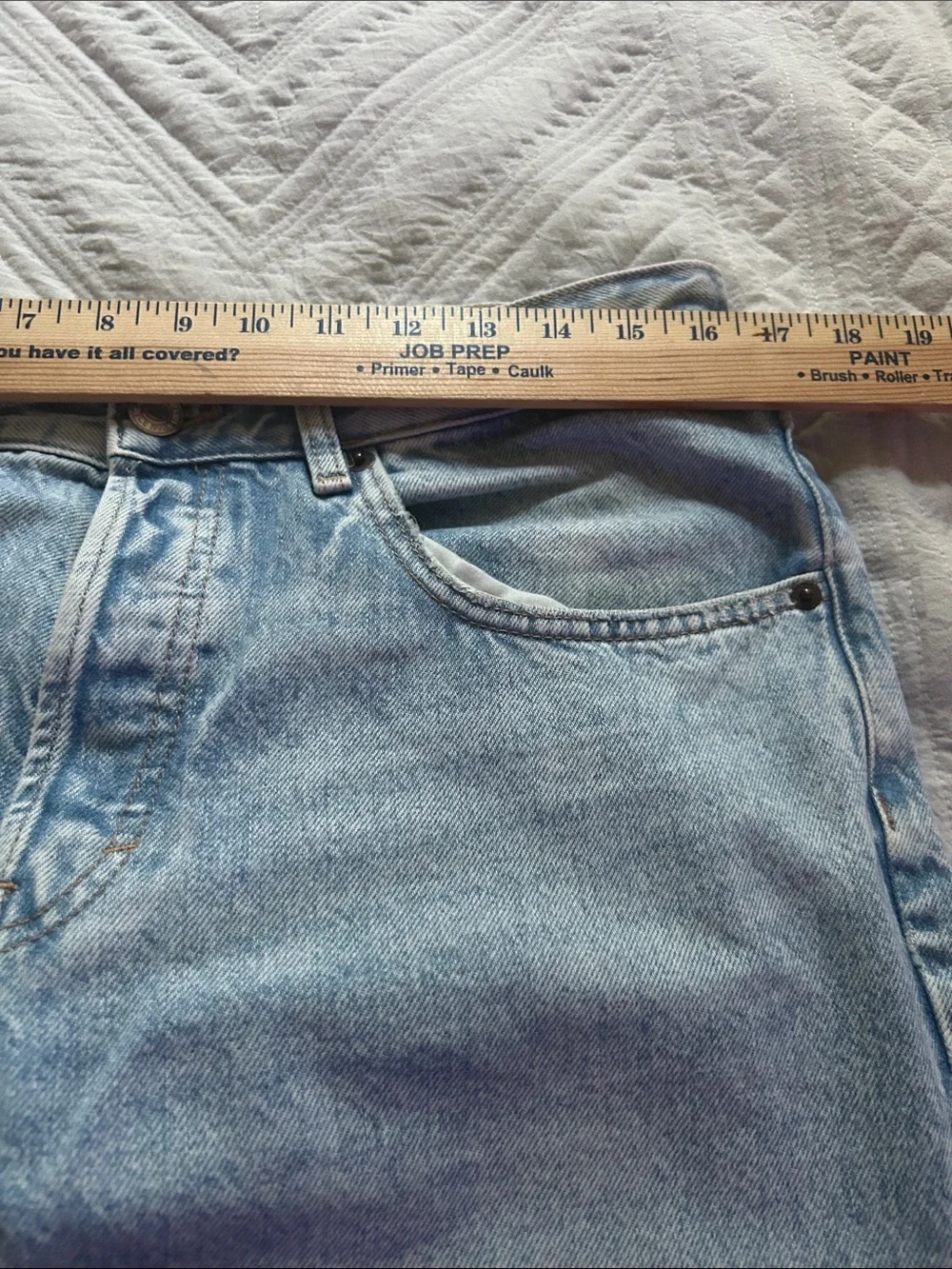Zara Light Wash 32/26 Men’s Classic Straight Button Front Closure Jeans